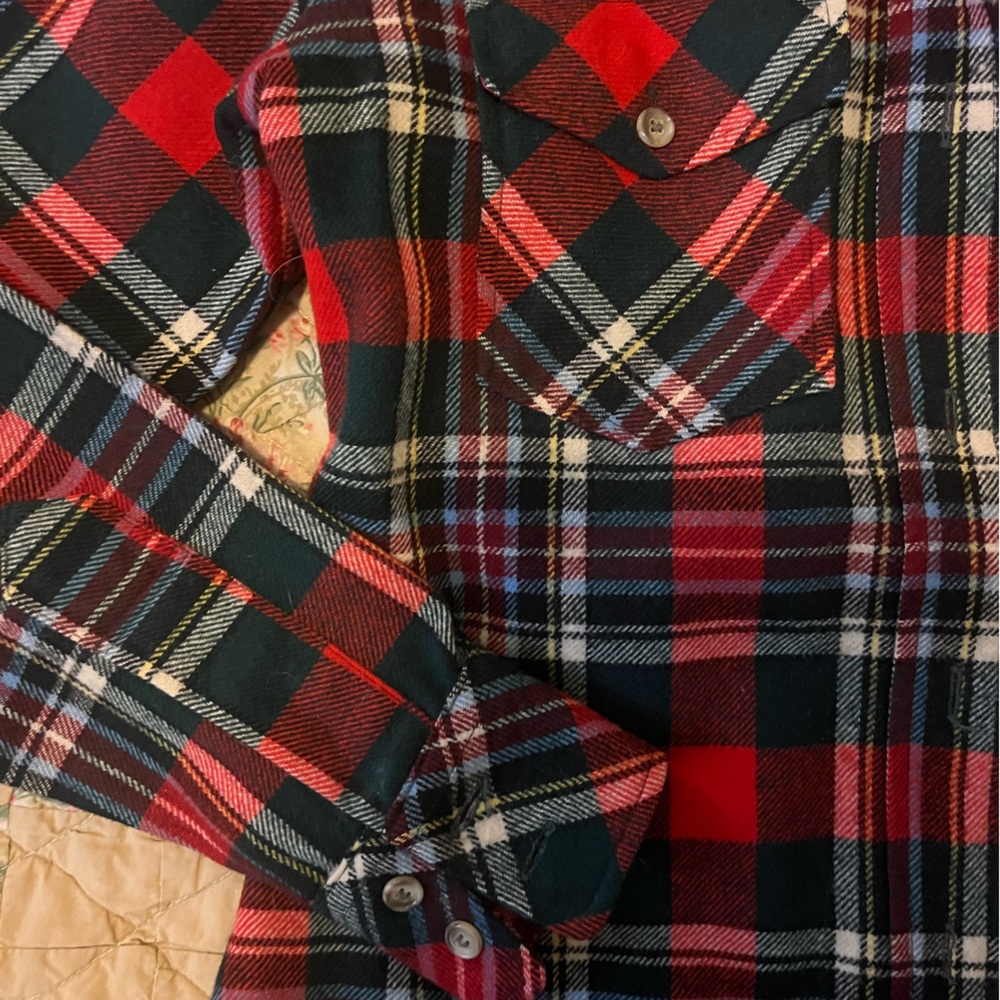 80’s Vintage Pendleton Plaid Wool Shirt. In flawless condition! Small. - Picture 4 of 7